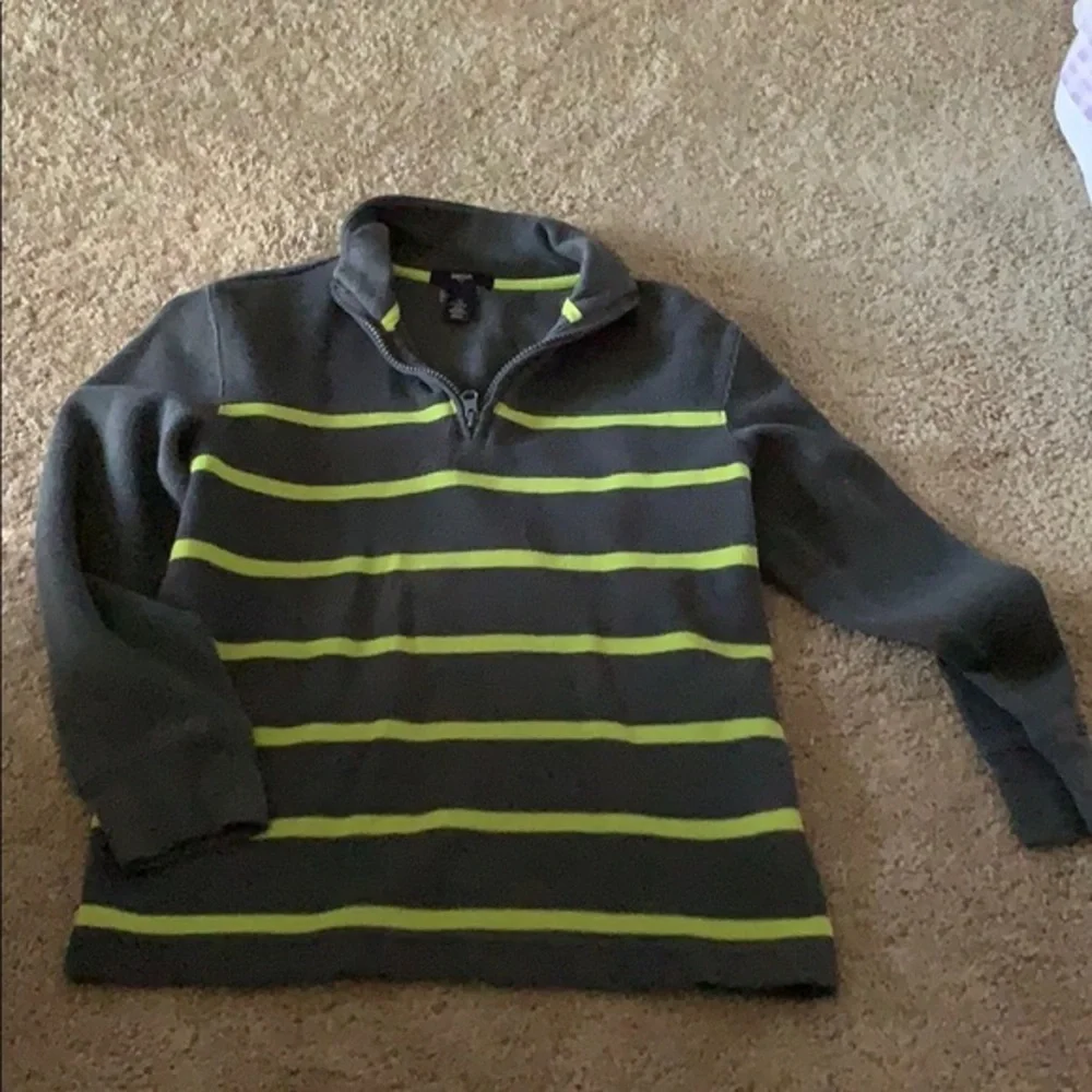 Gap Kids Boys large pre owned (10-12 Yrs)